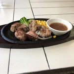 洋食とステーキ 健 - 