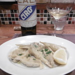 ラ ピニャータ - 白ボトル、アーティチョークのフリット