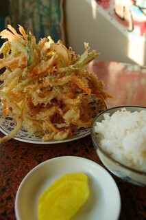 鶴亀屋食堂 - 