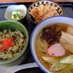 Hiranoya - Aセット（小にゅうめん、から揚げ2ケ、高菜飯、サラダ、小鉢）　1