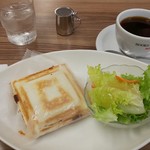 ブックス＆カフェ ＵＣＣ - 