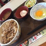 Sukiya - 牛丼並セット（＾∇＾）