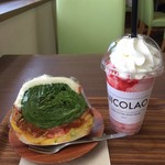 NICOLAO Coffee And Sandwich Works - パン・ド・ミとストロベリーフラッペ