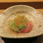 虎白 - 冷し物：神戸牛 丸茄子 胡瓜 木の芽おろし