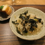 虎白 - 食事：鰻とそら豆の炊き込みご飯2