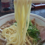 Tomoru - 麺