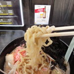 新旬屋 麺　 - ガッツリ・エビ豚骨 750円＋岩のりトッピング 100円= 850円