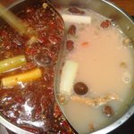 火鍋 小肥羊 - 火鍋（白湯と麻辣スープ） 