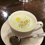 ラ・ピッコラ・ターヴォラ - 枝豆のスープ　　　　　　