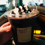 スターバックス・コーヒー - チョコレートベリーマッチフラペチーノ