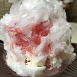 氷工房にはし - 苺ミルク氷