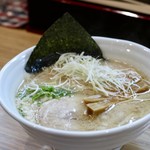 麺処 大安商店 - 豚骨醤油らーめん