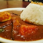 Yuujiya - 野菜のカレー￥900,ゆで玉子トッピング￥50,ご飯大盛り￥0