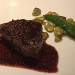 l'adour - A5飛騨牛フィレ肉のロースト 粒マスタードソース①