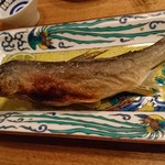 夜ノ焼魚 ちょーちょむすび - 