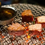 炭火焼肉 ほんけぜろ  - 