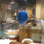 鳥田中 - 備長炭の火力は絶妙な技量で操られます♪