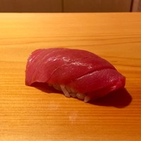 鮨 あらい - まぐろ