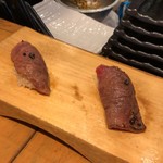 焼肉赤身にくがとう - 