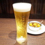 Erikkusausu - カールスバーグ生ビール(580円)