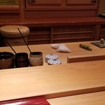 鮨 さかい - 綺麗に整えられた板場。