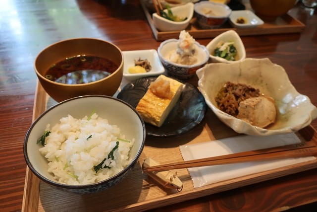 おばんざいと純洋食 アイサニ 京都河原町 洋食 食べログ