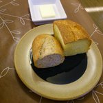 ポトフ - セットのパンです（２０１１年７月）。