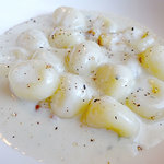 ビランチャ  - じゃがいものニョッキ　クルミ入りゴルゴンゾーラチーズソース