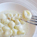 ビランチャ  - じゃがいものニョッキ　クルミ入りゴルゴンゾーラチーズソース