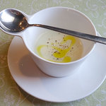 ビランチャ  - 新タマネギのスープ