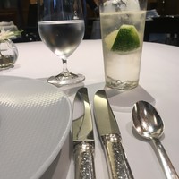 シェ・イノ - 