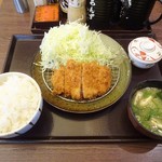 Gohan Dokoro Katsu An - ロースかつ定食 ※白飯大盛