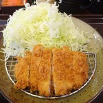 ごはん処 かつ庵 - ロースかつ定食(アップ)