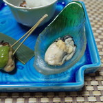 Ikadasou Sanjou - 牡蠣の三種盛り