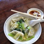 華香亭本店 - 水ギョーザ全景