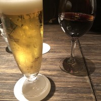 grigio la tavola - 