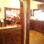 富士屋ホテル - 尾長鶏の彫刻