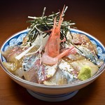 氷見 魚市場食堂 - 自家製ダレの漬け丼