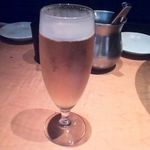Ikina Niku - 生ビール グラス（アサヒ ドライプレミアム）