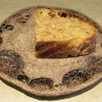 Erre - 全粒粉とジャガイモの自家製パン