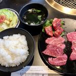 おおつか - カルビ盛合わせランチ1296円