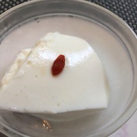 中国料理 麗花 - 冷麺に付いている 杏仁豆腐