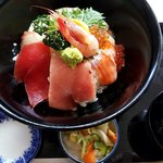 創作懐石 グラツィア - ランチ海鮮丼