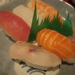 Sagami - 寿司と天ぷら膳の寿司