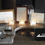 ヒカリヤ ニシ - 23年7月　エントランスその１