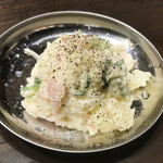 立呑み神田屋 - ポテサラ ￥220