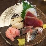金町製麺 - 刺身盛り合わせ