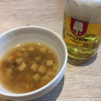 ゴドノフ東京 丸ビル店 - ランチセットのスープとビール