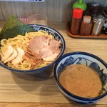 秋葉原つけ麺 油そば 楽 - つけ麺(400g)