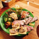 トラットリアモッチ - 前菜１０種盛モリモリ